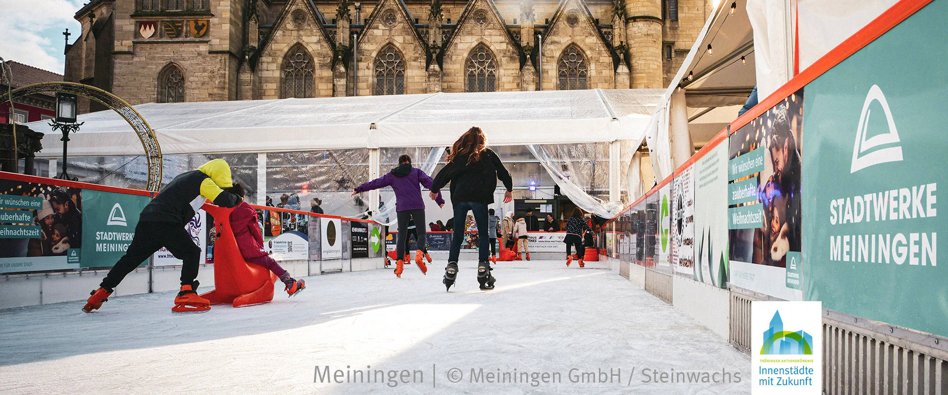 Bildbeschreibung / description: Eislaufbahn in Meiningen