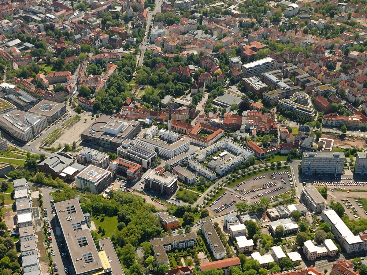 Bildbeschreibung / description: Luftbild von Erfurt Brühl